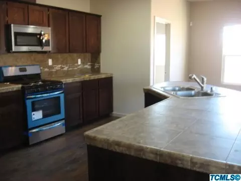 542 Self Ct, Exeter, CA 93221 photo 13