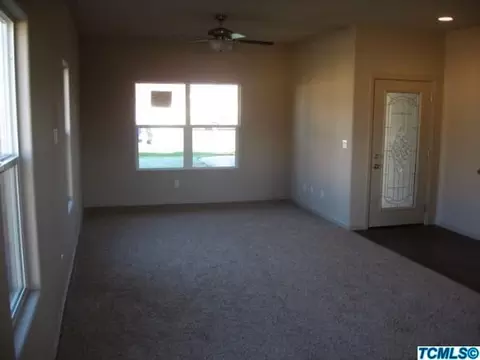 542 Self Ct, Exeter, CA 93221 photo 8