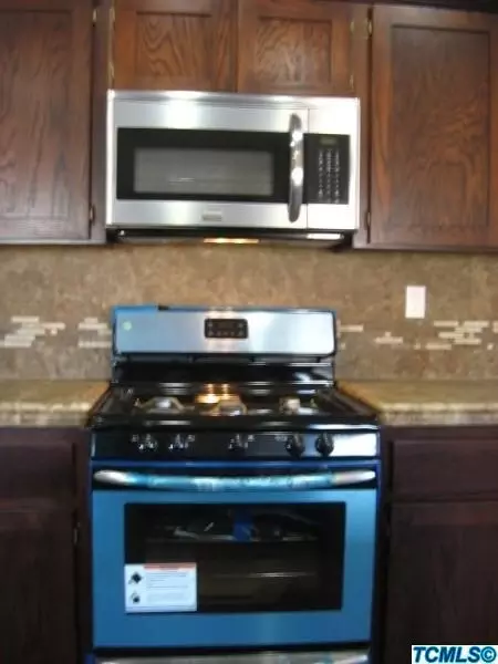 542 Self Ct, Exeter, CA 93221 photo 15
