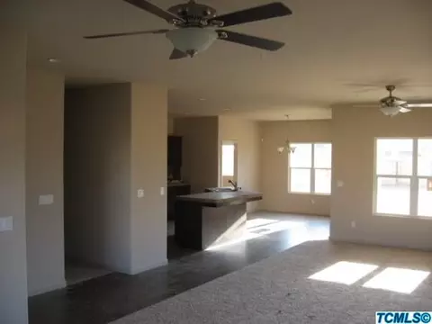 542 Self Ct, Exeter, CA 93221 photo 7