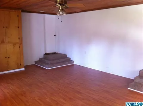 127 E Prosperity Ave, Tulare, CA 93274 photo 13