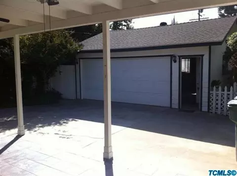 127 E Prosperity Ave, Tulare, CA 93274 photo 16