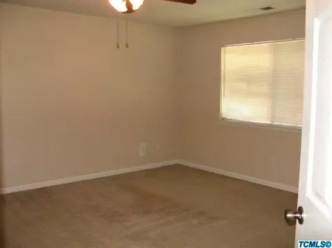 4620 E Nebraska Ave, Selma, CA 93662 photo 7