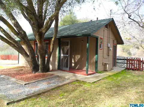 45155 Sierra Drive Dr, Three Rivers, CA 93271 photo 14