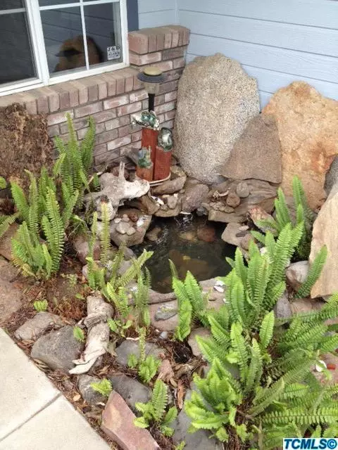 525 Davis St, Exeter, CA 93221 photo 3