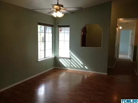 525 Davis St, Exeter, CA 93221 photo 8