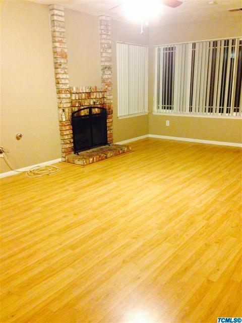 979 Clover Ln, Hanford, CA 93230 photo 7