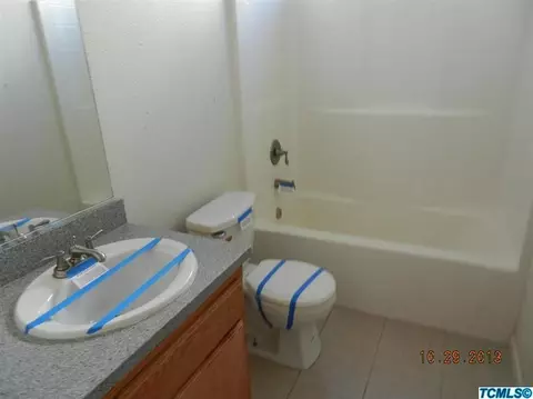 1021 J St, Sanger, CA 93657 photo 5