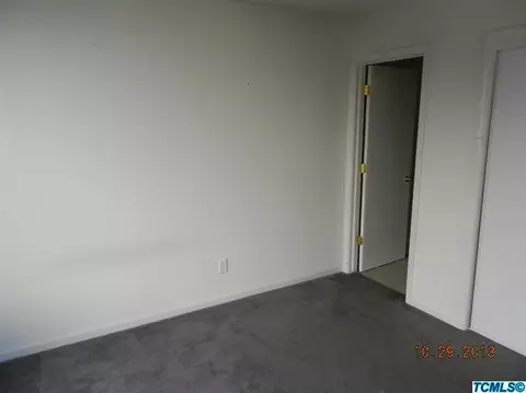 1021 J St, Sanger, CA 93657 photo 9