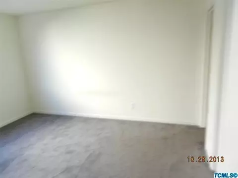 1021 J St, Sanger, CA 93657 photo 6