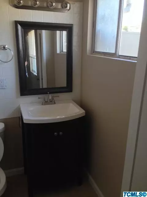 420 E Rose Ave, Visalia, CA 93277 photo 6