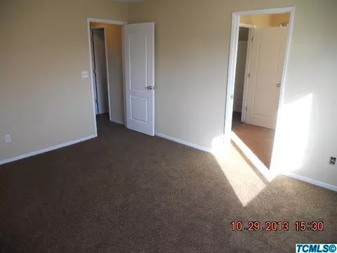1124 Marks Ct, Dinuba, CA 93618 photo 6