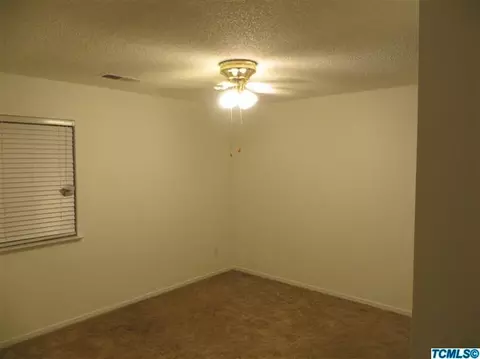 1651 E Millard Way, Dinuba, CA 93618 photo 13