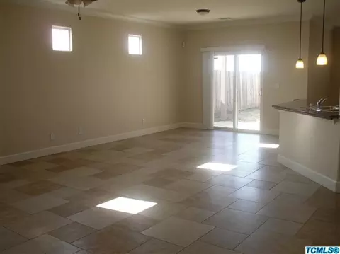 1783 Greene St, Dinuba, CA 93618 photo 7