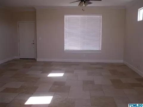 1783 Greene St, Dinuba, CA 93618 photo 6