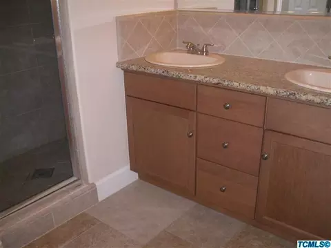 1783 Greene St, Dinuba, CA 93618 photo 13