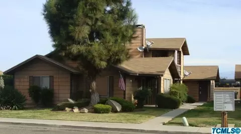 611 N Quince Ave, Exeter, CA 93221 photo 1