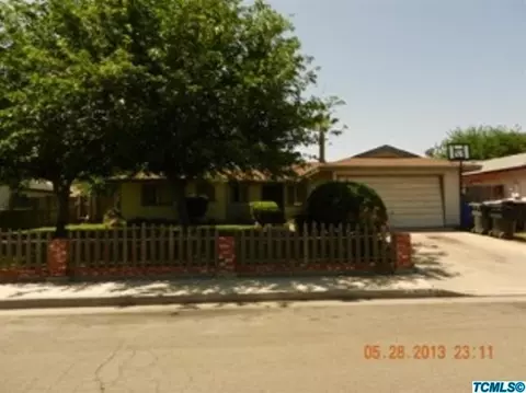 1337 E Myrtle, Hanford, CA 93230 photo 2