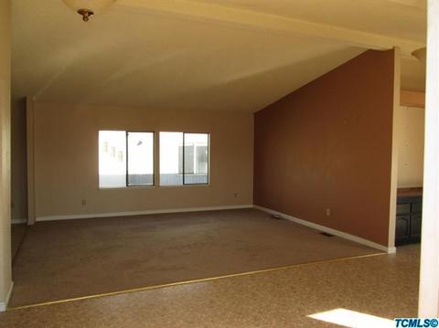 4744 Elkhorn Ave, Selma, CA 93662 photo 4