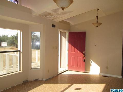 4744 Elkhorn Ave, Selma, CA 93662 photo 2