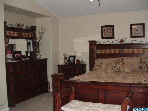 449 Millbrook St, Hanford, CA 93230 photo 17