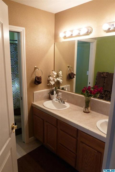 2739 E Seeger Ct, Visalia, CA 93292 photo 28