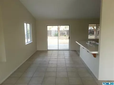 1775 E Gerald Ave, Dinuba, CA 93618 photo 2