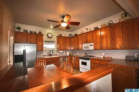 300 W Glaze Ave, Exeter, CA 93221 photo 23