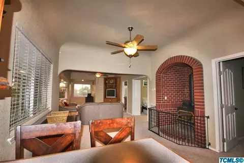 300 W Glaze Ave, Exeter, CA 93221 photo 22