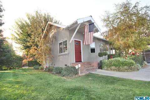 300 W Glaze Ave, Exeter, CA 93221 photo 2