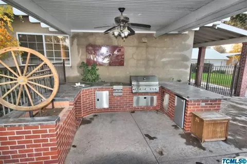 300 W Glaze Ave, Exeter, CA 93221 photo 30