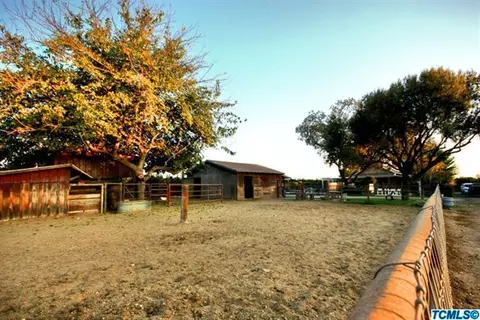 300 W Glaze Ave, Exeter, CA 93221 photo 42