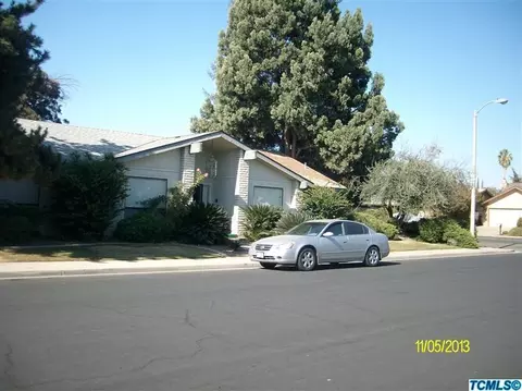2815 S Memory St, Visalia, CA 93277 photo 3