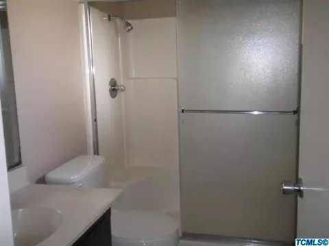 1889 Cassidy St, Tulare, CA 93274 photo 7
