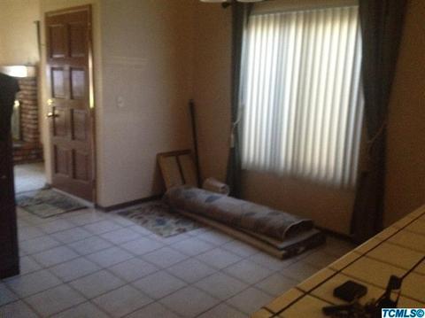 1004 E Ferguson, Visalia, CA 93292 photo 8
