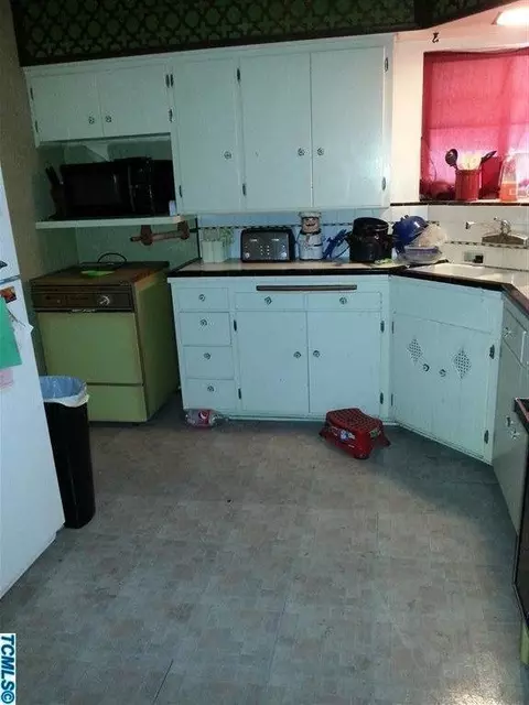 750 E King, Tulare, CA 93274 photo 4