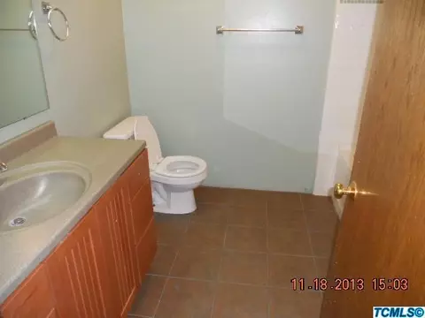 152 Devon Dr, Lemoore, CA 93245 photo 7