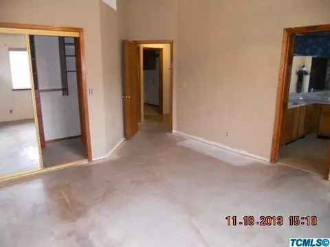 152 Devon Dr, Lemoore, CA 93245 photo 9