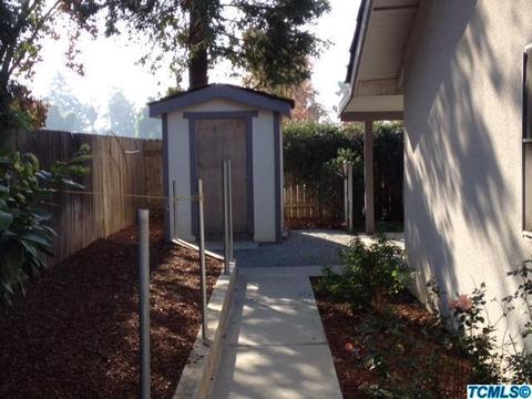 1843 E Parker Ct, Visalia, CA 93292 photo 12