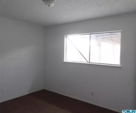 14062 Walnut St, Armona, CA 93202 photo 8