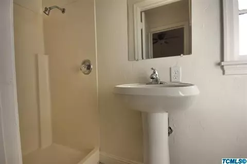 706 S Quince Ave, Exeter, CA 93221 photo 10