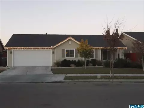 200 E Hunstsman Ave, Reedley, CA 93654 photo 1