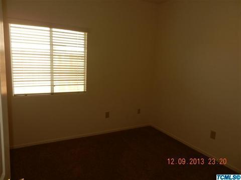838 Wexford Dr, Lemoore, CA 93245 photo 7
