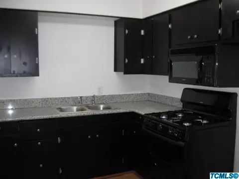 1505 Chase Ave, Corcoran, CA 93212 photo 2