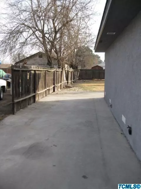 1505 Chase Ave, Corcoran, CA 93212 photo 17