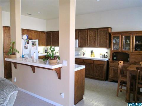 1592 Fireside Way, Lemoore, CA 93245 photo 6