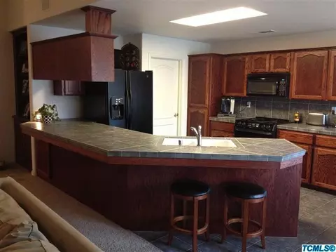 2626 E Cherry Ave, Visalia, CA 93292 photo 6