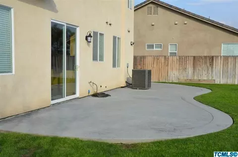 211 E Reese Ave, Visalia, CA 93277 photo 33