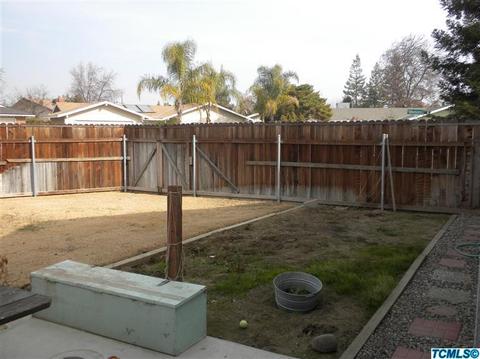 2209 S Memory St, Visalia, CA 93277 photo 19