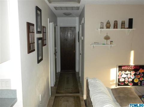 2209 S Memory St, Visalia, CA 93277 photo 4